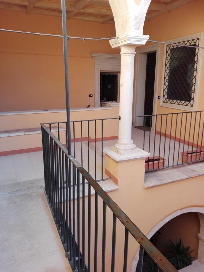 B&B Palazzo Cappa L'Aquila Ngoại thất bức ảnh
