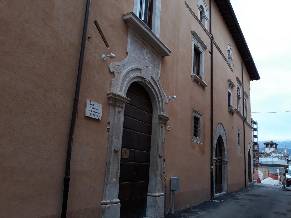 B&B Palazzo Cappa L'Aquila Ngoại thất bức ảnh